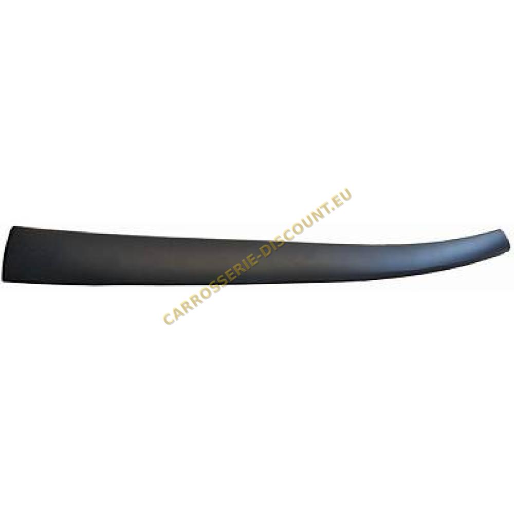 Spoiler gauche — Toyota Auris (2007-2010)
