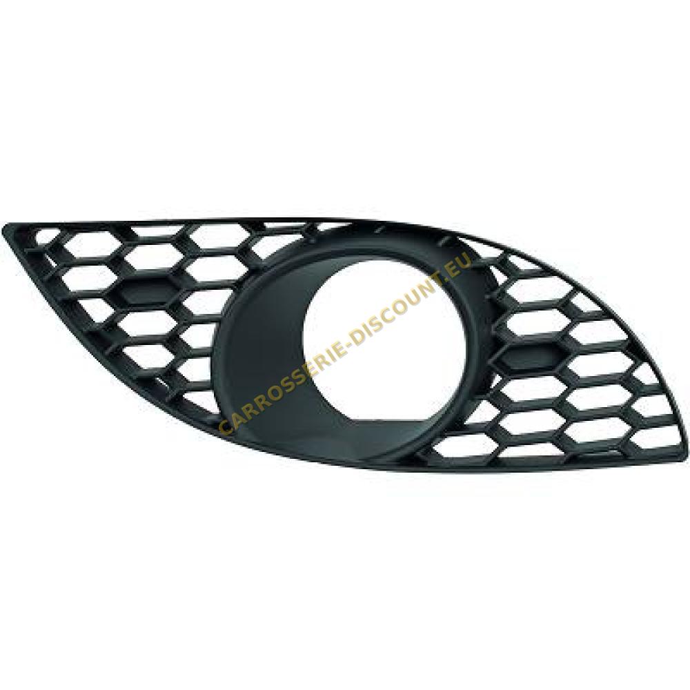 Enjoliveur, projecteur antibrouillard droite — BMW Série 5 (E60/61) (2003-2007)